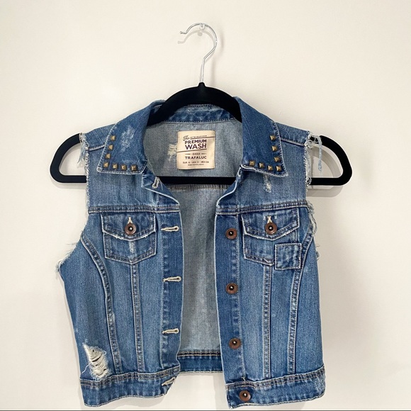 Zara Cropped Denim Distressed Studded Vest - Picture 1 of 3